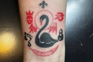 tatouer Colibri tatouer Colibri