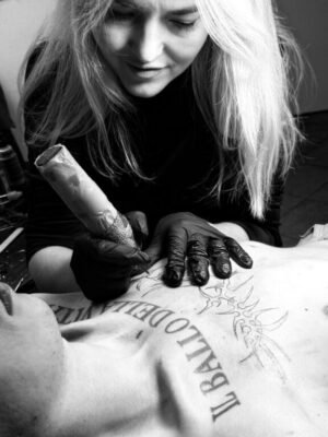 Colibri tatoueuse Colibri tatoueuse